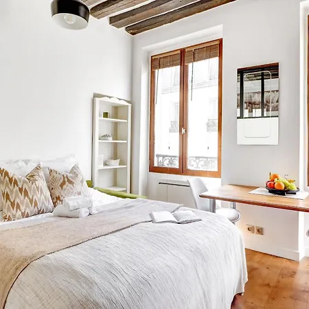 Le Marais - Pont Marie Flat شقة *
