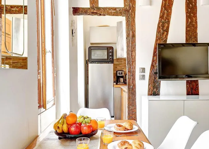 Le Marais - Pont Marie - Vacation Paryż