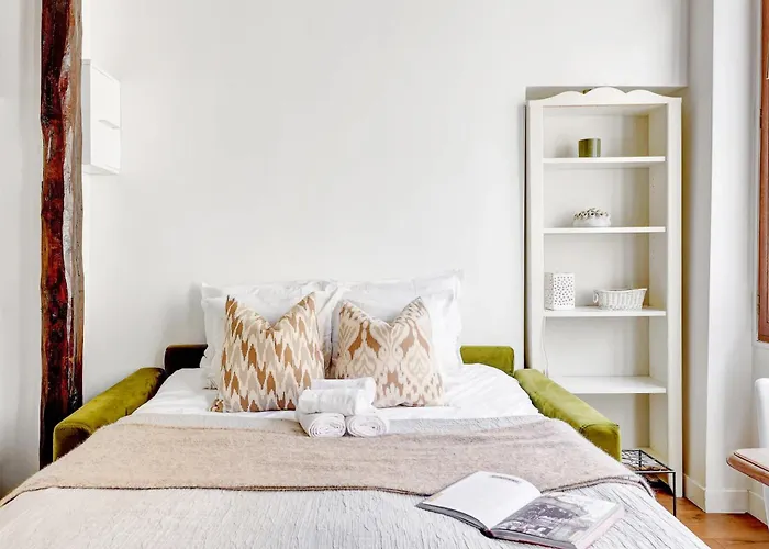 Le Marais - Pont Marie - Vacation *